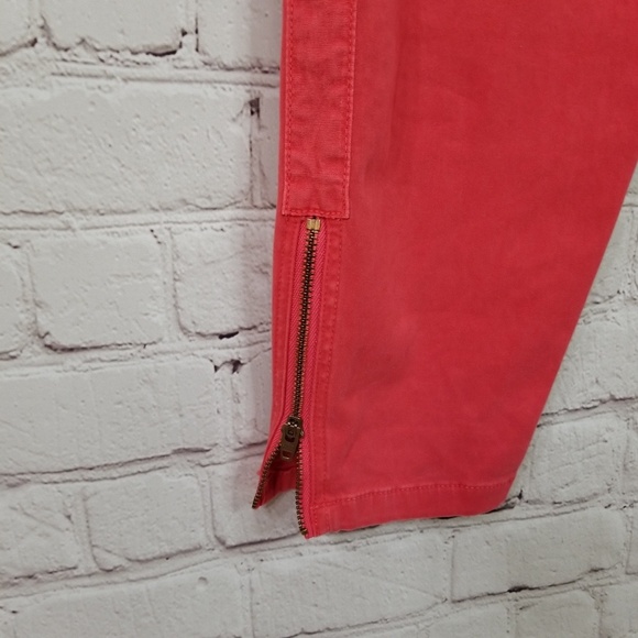 Vinyard Vines garment dyed skinny utility Pants - Picture 5 of 8